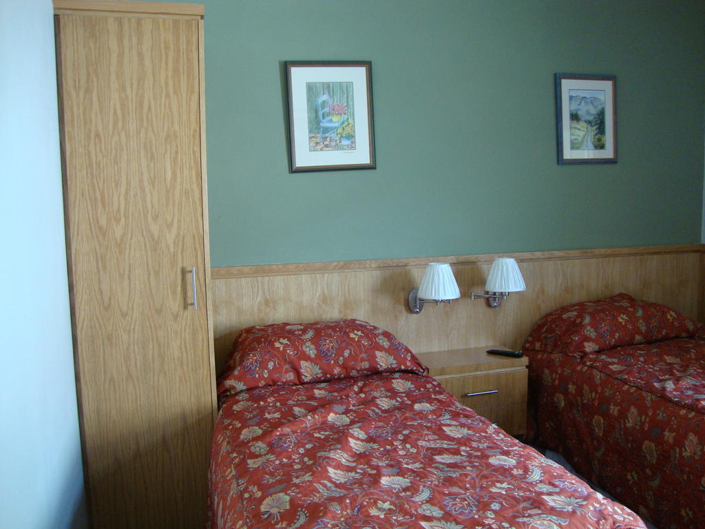 Clifford House B & B Rosslare Harbour Zimmer foto
